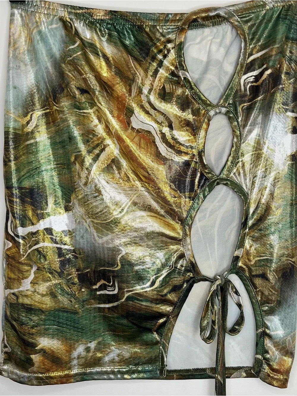 PrettyLittleThing Shape Green Marble Print Metallic Slinky Cut Out Skirt Sz 2